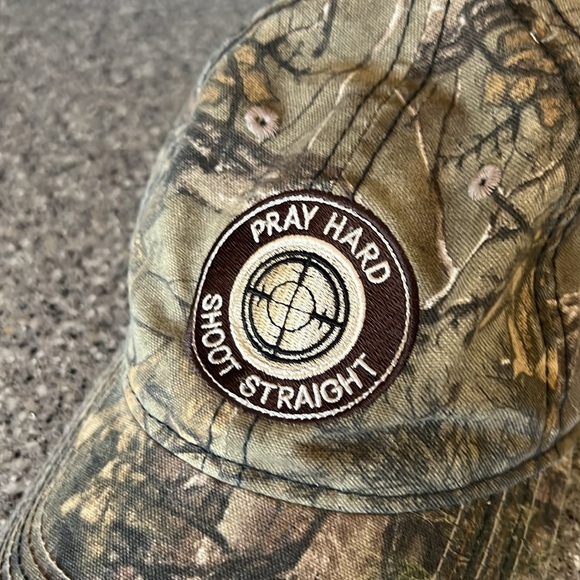 Realtree American Flag Brim Hunting Camouflage Cap adjustable - Picture 4 of 9